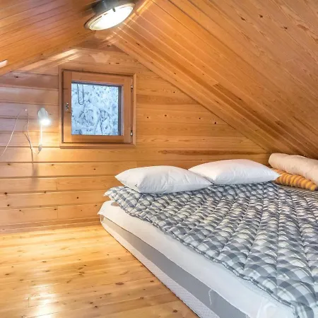Holiday home Holiday Riekkola *